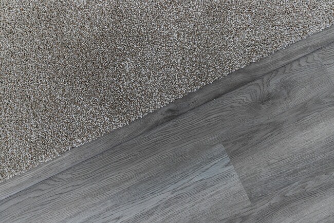 Building Photo - Brand New 3 bedroom Townhome!