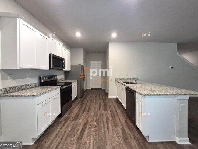 Foto del edificio - 3338 Bridgewood Dr