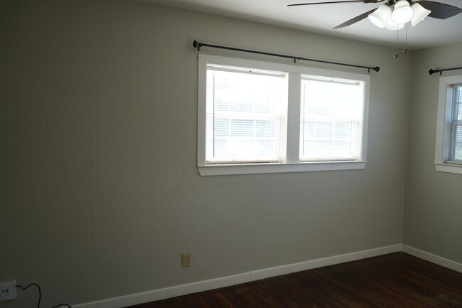 Foto del edificio - 3008 47th St