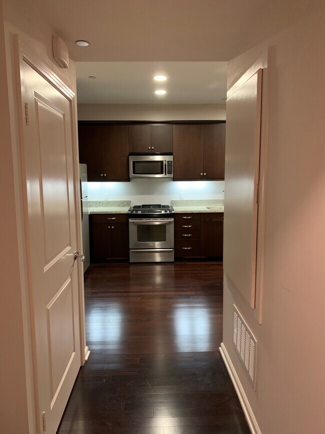 Hallway - 1901 S Victoria Ave