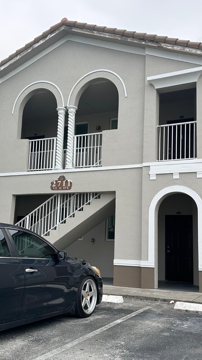 Photo - 2711 SE 16th Ave Townhome