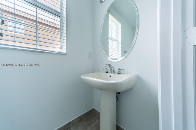 Building Photo - 5784 Monterra Club Dr