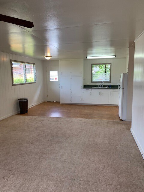 Foto del edificio - Kapahulu, Single Family Home, $3,700, 4 Be...