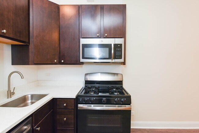 Foto del edificio - 2936 W Palmer St