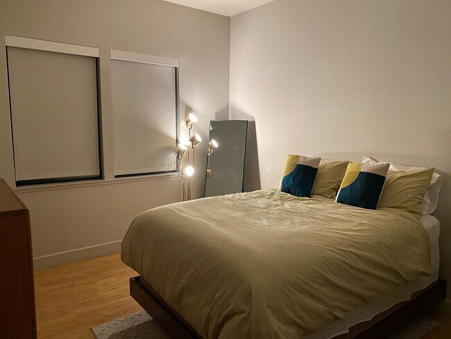 Foto del edificio - 2117 S St