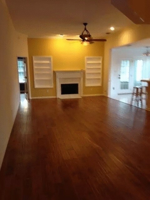 Building Photo - 1001 High Meadow Dr