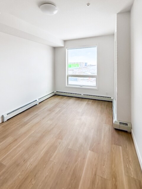 Photo du bâtiment - 8500-8519 19 Ave SE