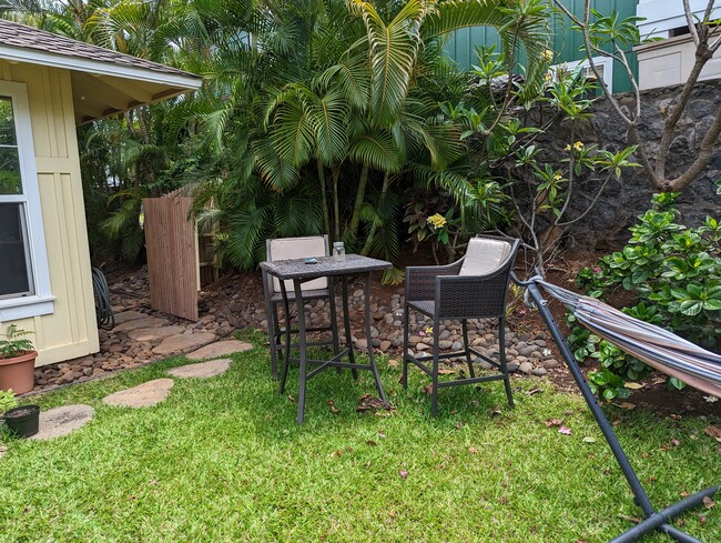 furniture prior tenants, not included - 214 A Kuli Puu St