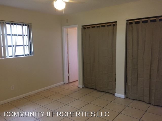 Foto del edificio - 4 br, 3 bath House - 1221 NW 31 WAY