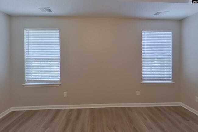 Foto del edificio - 89 Smokewood Dr