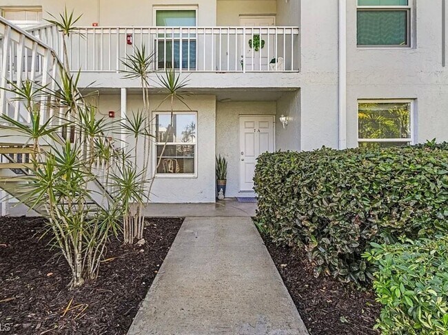 Photo - 7069 Quail Run Ct E Apartment