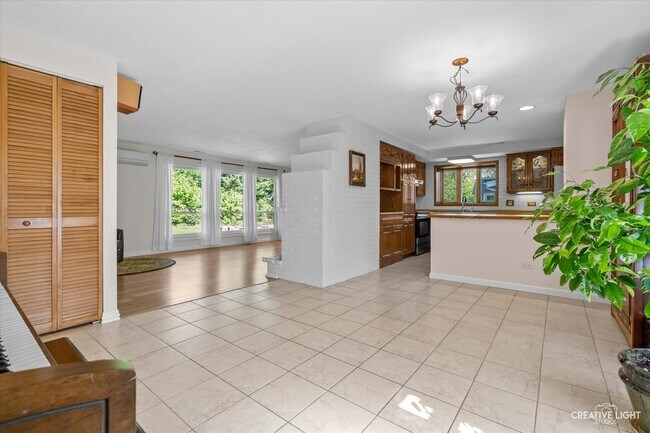 Foto del edificio - 121 Westover Ct