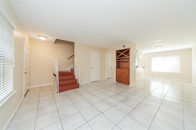 Foto del edificio - 515 Tallowood Rd