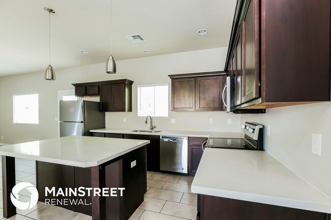 Foto del edificio - 2000 N 36th St