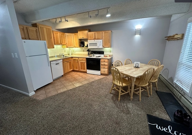 Photo - 185 High Seasons Wy Apartment