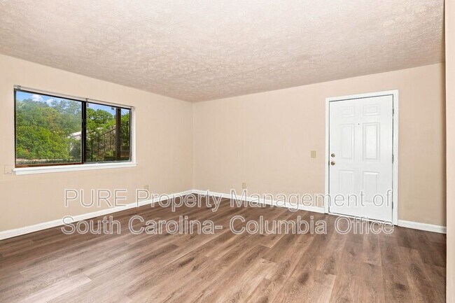 Foto del edificio - 1002 Old Manor Rd