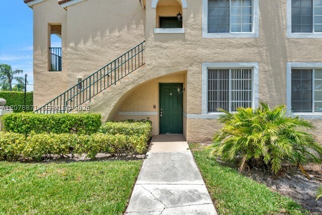 Building Photo - 1749 Village 102 Vlg