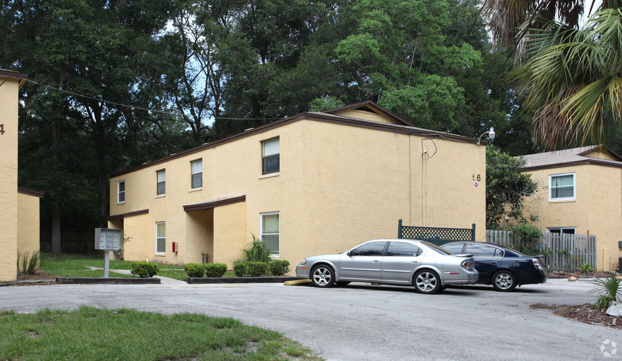 Townhouse en Lions Gate - Townhouse at Lions Gate
