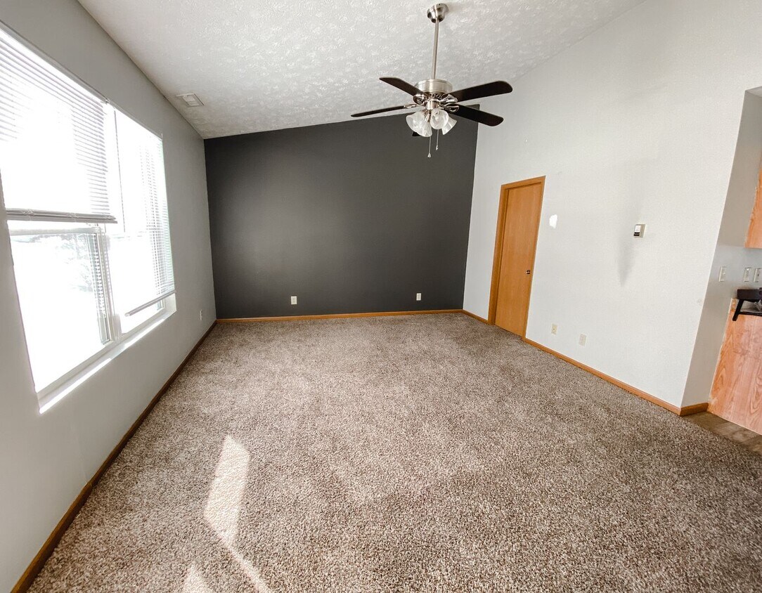 Two Bedroom Condo House Rental in Lafayette, IN