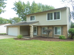Building Photo - 1085 Hecker Dr