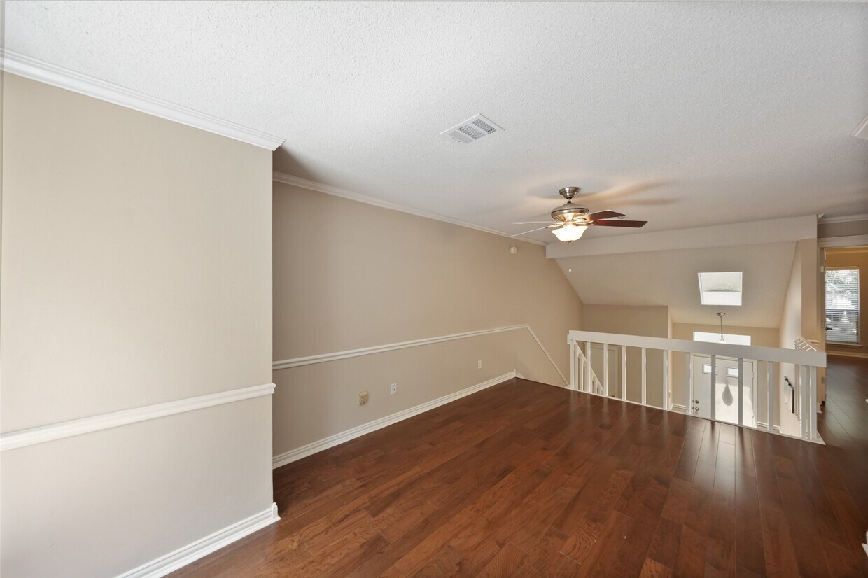 Building Photo - 3311 Golden Trails Dr