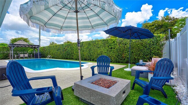 Foto del edificio - 9573 SW 57th St