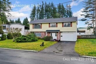 Building Photo - 32064 Sandpiper Dr