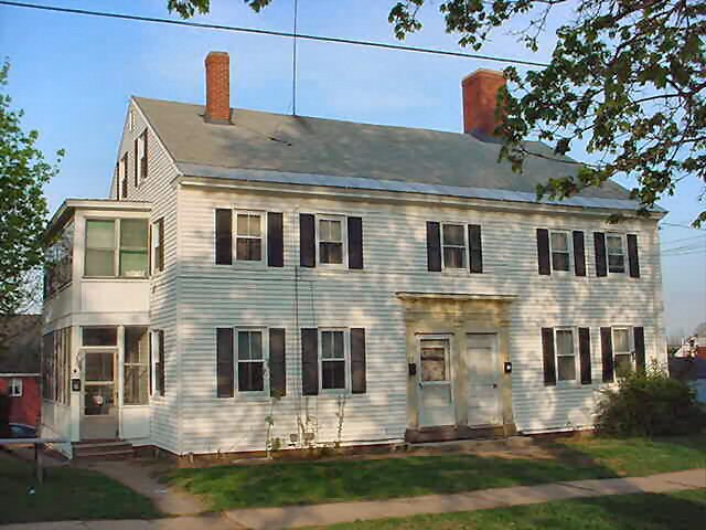 Building Photo - 10-14 Broad St