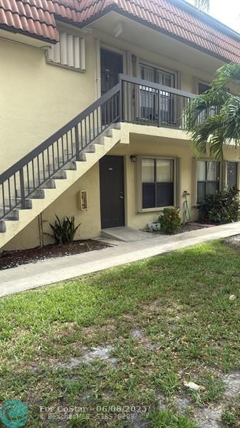Foto del edificio - 501 NW 100th Pl