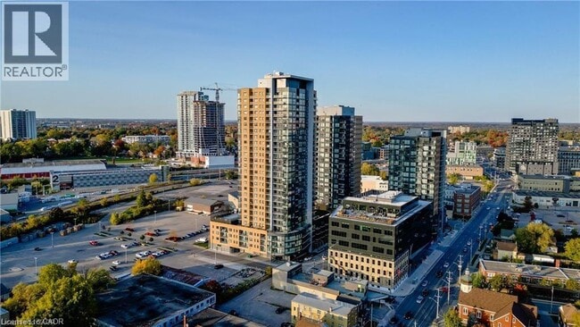 Building Photo - 108 Garment St