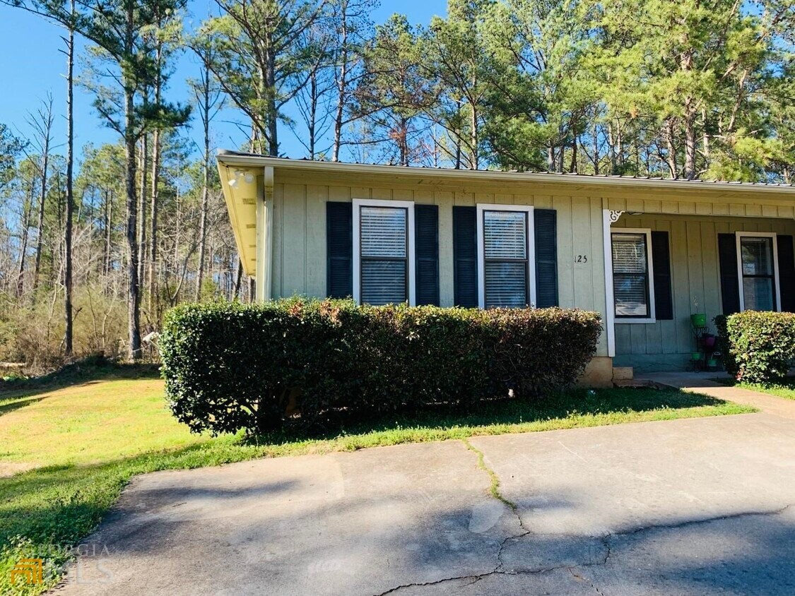 125 Pine Terrace Unit 125, Palmetto, GA 30268 Apartment for Rent in