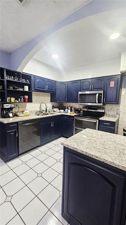 Building Photo - 7714 Deleuil Ave