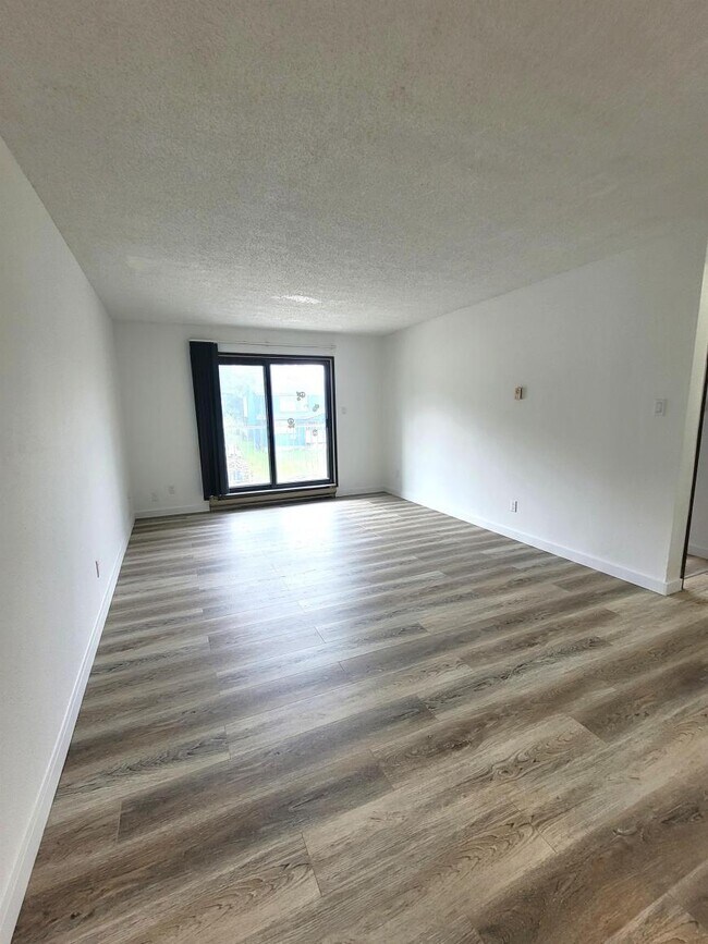 Photo du bâtiment - 1 bedroom in Prince Rupert BC V8J 4A3