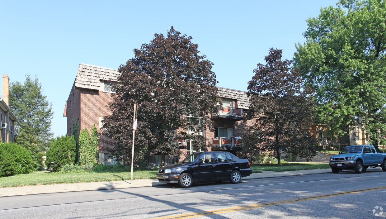 Foto del edificio - 3035 Boudinot Ave