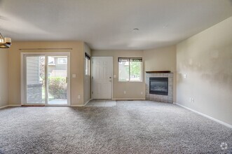 Building Photo - 1601 Great Western Dr