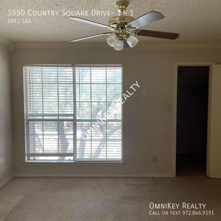 Building Photo - 3550 Country Square Dr