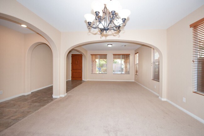 Foto del edificio - 9848 Elk Grove Valley St