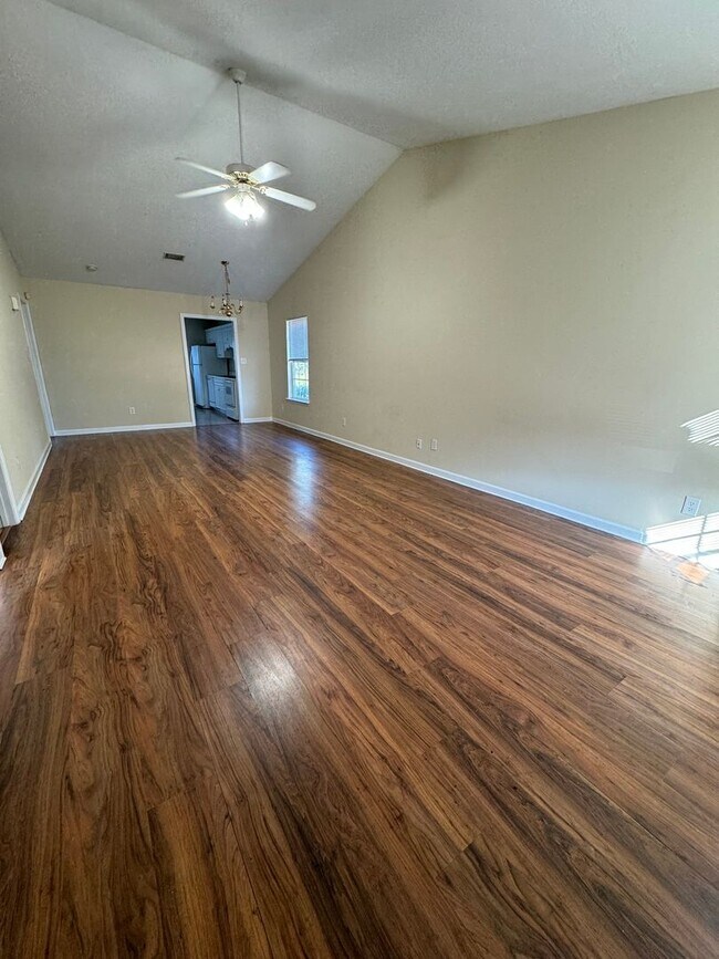 Foto del edificio - 2 bedroom 2 bath townhome in Evans  Availa...