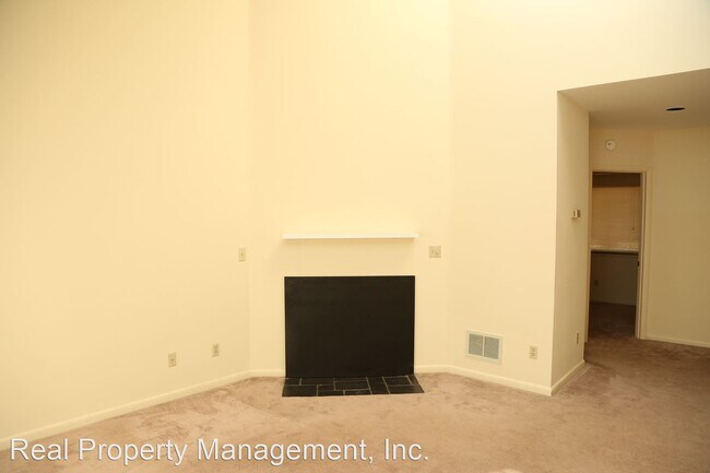 Foto del edificio - 2 br, 1.5 bath House - 1585 Birnam Dr.