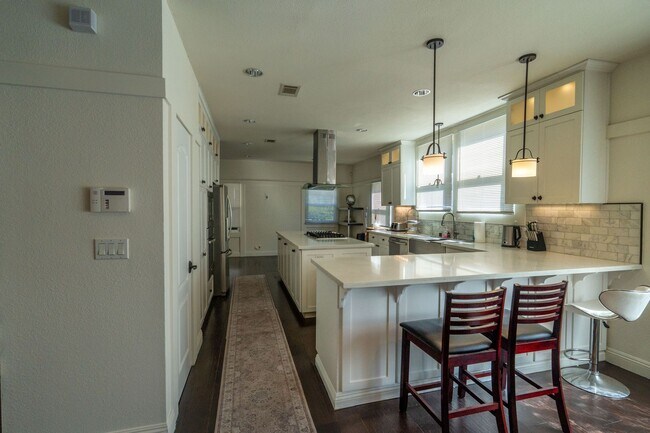 Foto del edificio - 6407 Dix St