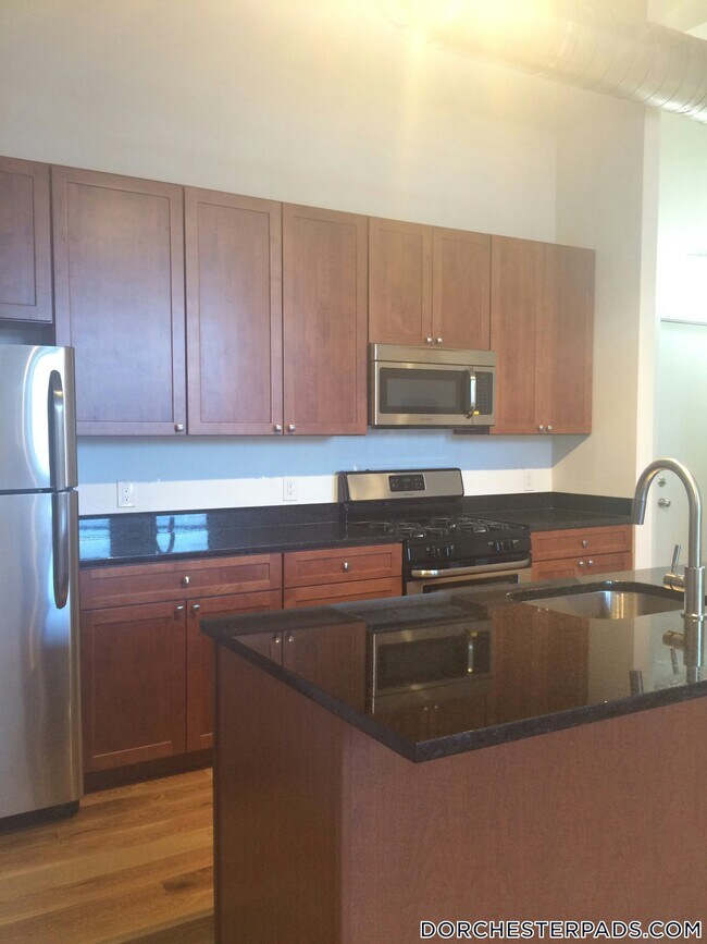 Foto del edificio - 600 Columbia Rd