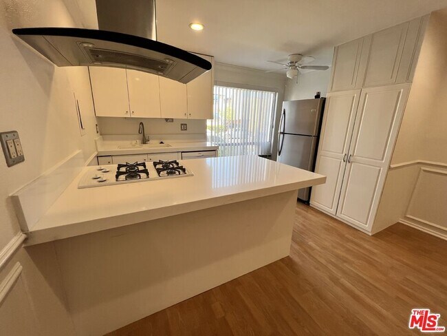 Foto del edificio - 4361 Berryman Ave