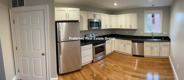 Primary Photo - 15 Dix St
