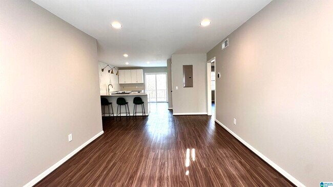 Foto del edificio - 3421 Sandner Ct