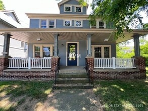 Building Photo - 1441 W 58th St