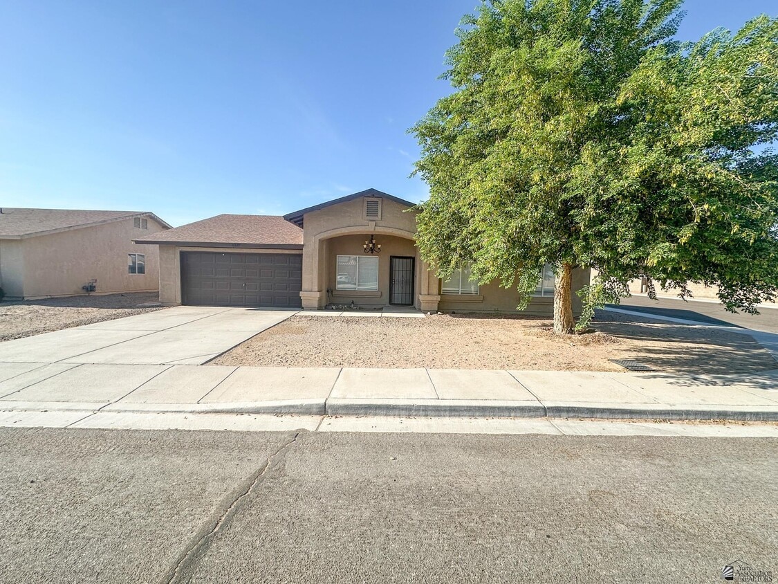 Primary Photo - 11229 E 24th Pl