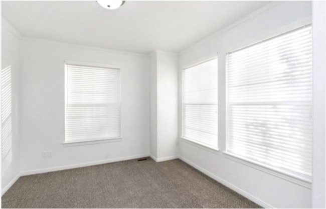 Building Photo - Beautiful Townhome in Prime Provo Location
