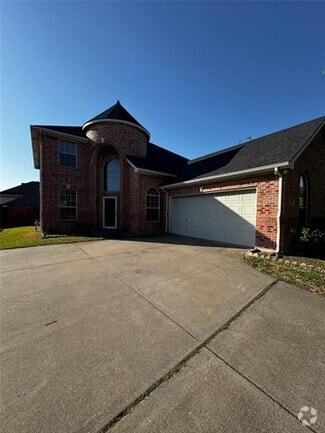 Building Photo - 4800 Kingfisher Ln