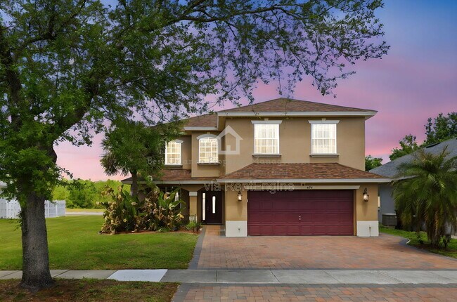 Building Photo - 824 Lake Biscayne Way