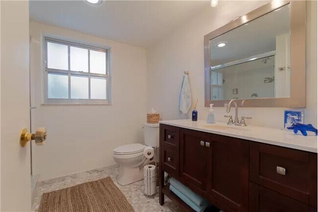 Foto del edificio - 3475 S Ocean Blvd